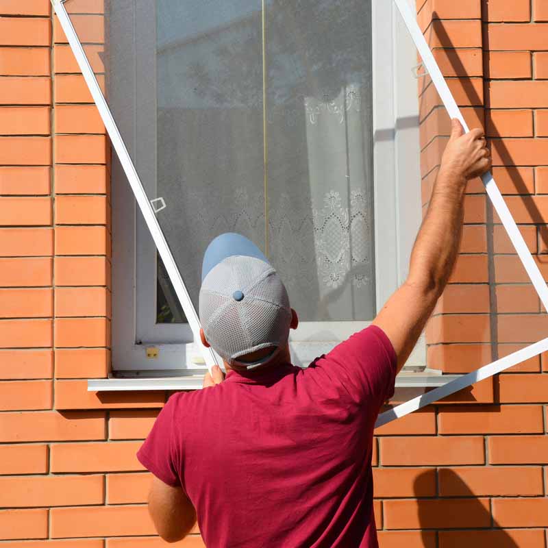RESIDENTIAL WINDOW CLEANING
